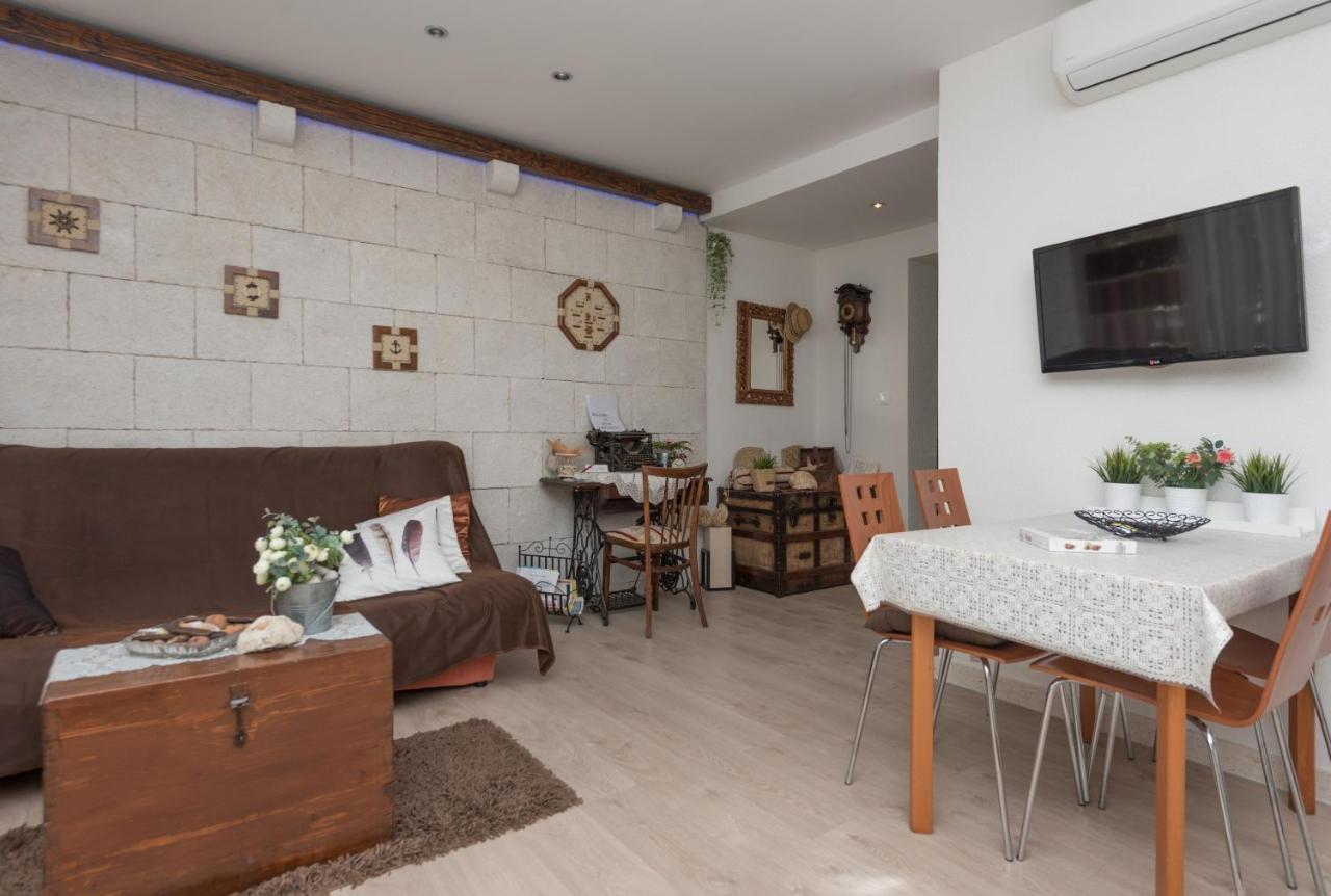 Antunovic Apartment Podgora