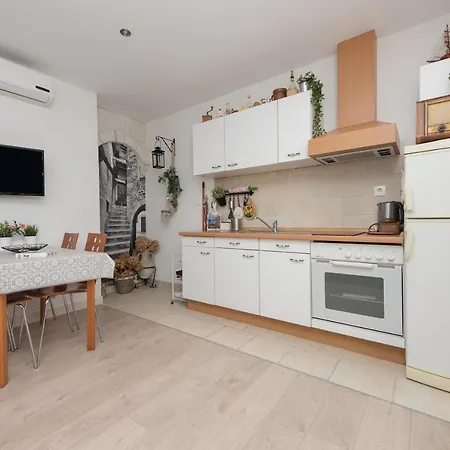 Apartmani Antunovic Podgora Exterior photo