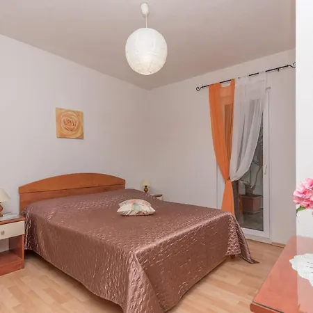 Apartmani Antunovic Podgora Exterior photo