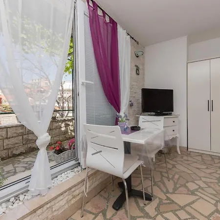 Apartmani Antunovic Podgora Exterior photo