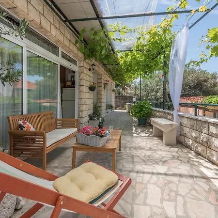 Apartmani Antunovic Podgora Exterior photo